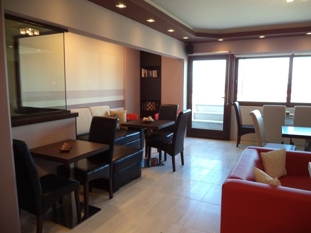 Antonios Rooms Акрата Экстерьер фото