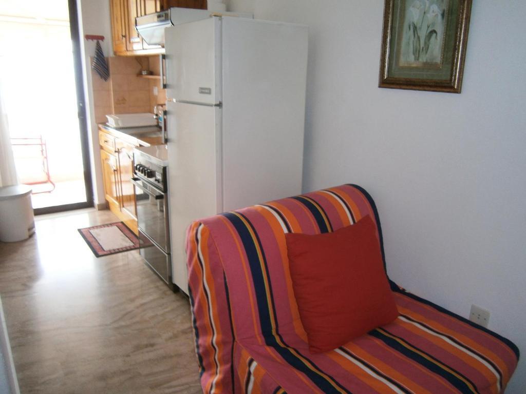 Antonios Rooms Акрата Экстерьер фото
