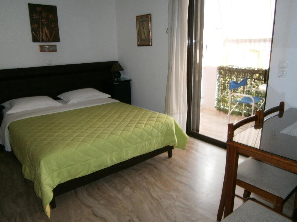 Antonios Rooms Акрата Номер фото